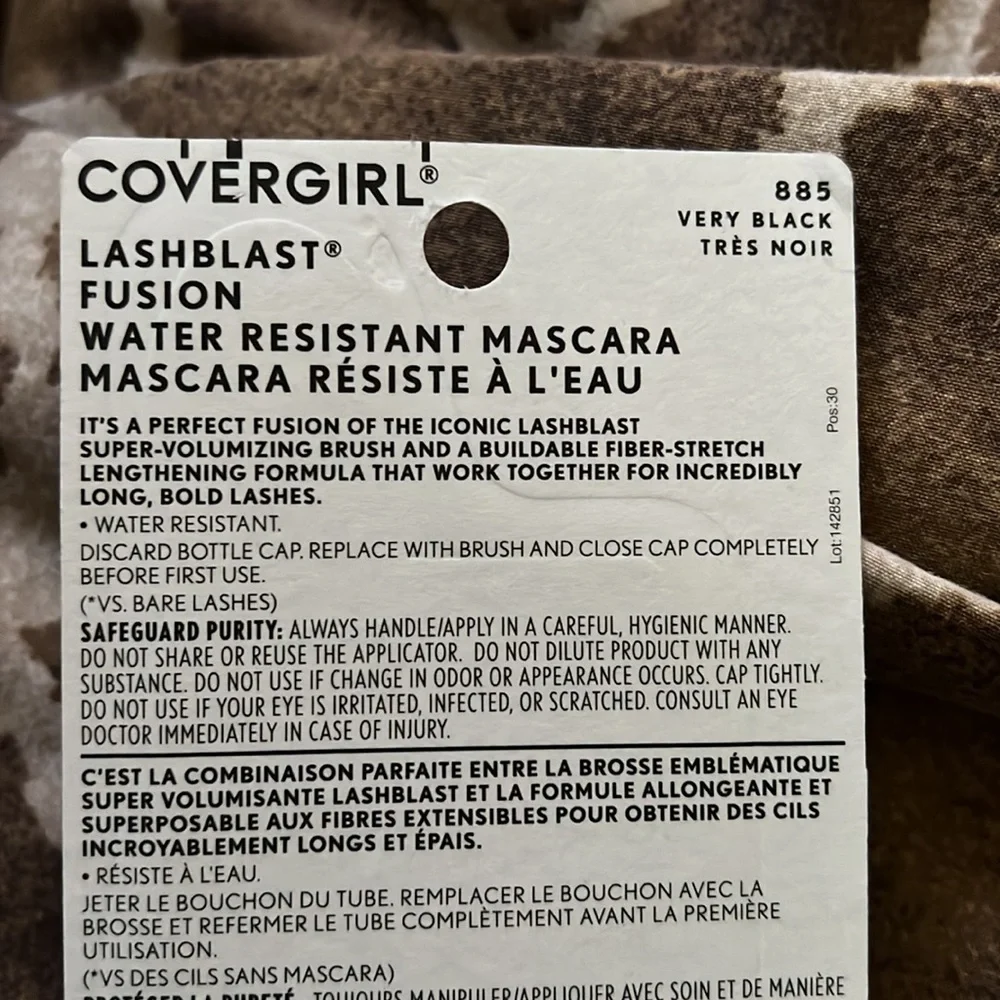 Cover Girl Lash Blast Fusion Water Resistant Mascara Very Black